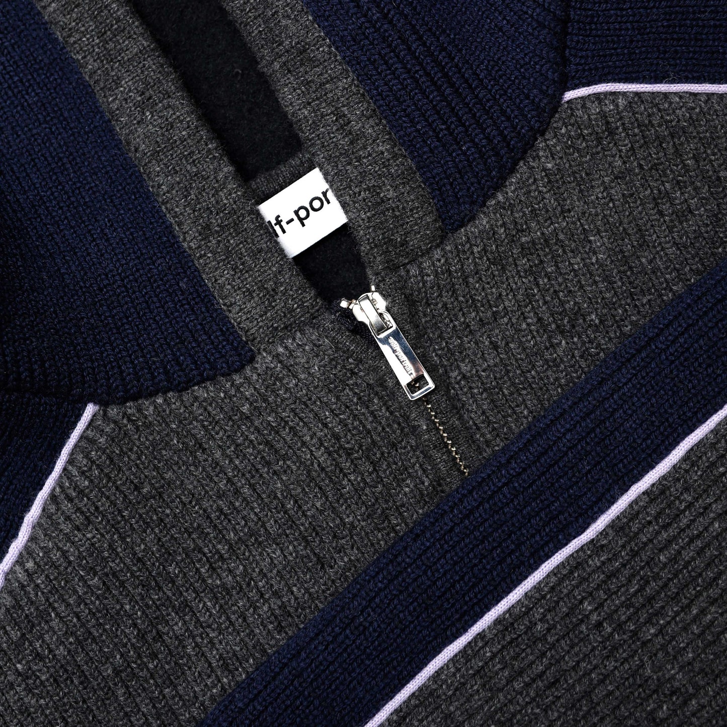 Gri Ribanalı Örgü Kapüşonlu Üst