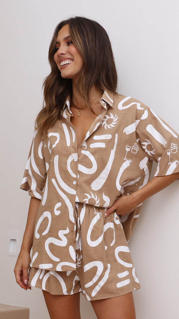 Charli Düğmeli Gömlek Ve Şort Takımı - Kahverengi/Beyaz