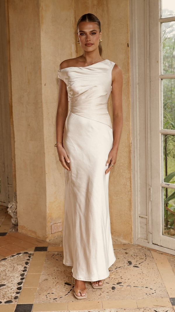 Auria Omuz Açık Uzun Elbise - Şampanya