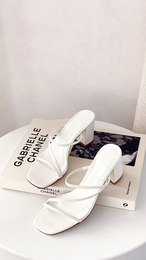 Yazmin Topuk - Beyaz