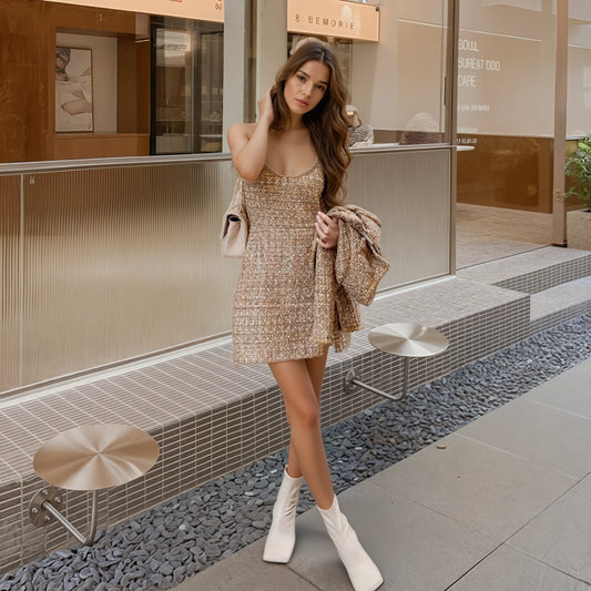 Gizli Düğmeli Altın Tüvit Elbise