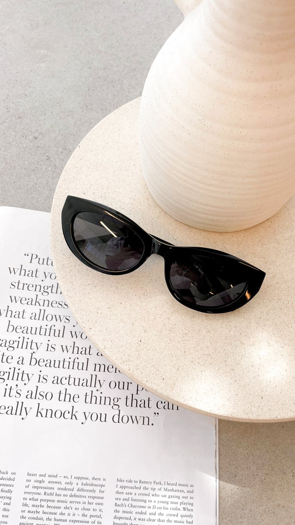 Estella Güneş Gözlüğü - Siyah