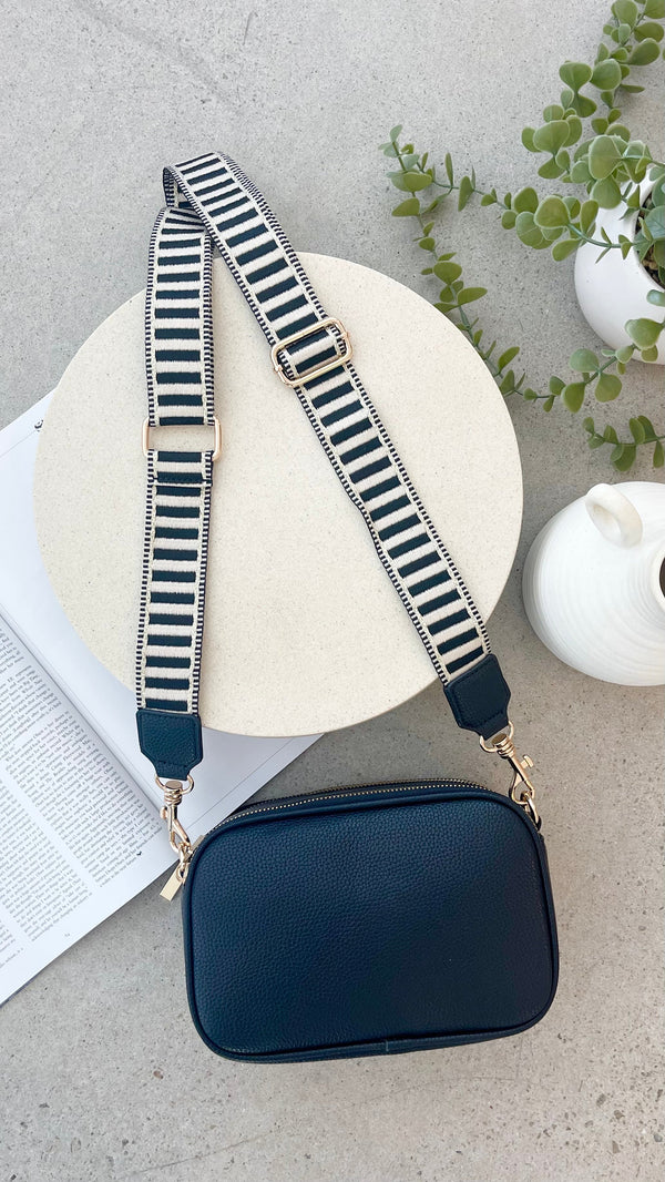 Bella Çizgili Örgülü Kamera Çantası - Siyah