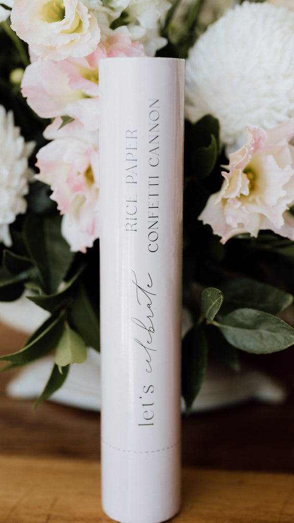 Biyolojik Olarak Parçalanabilir Konfeti Topu – Pembe Ve Beyaz Kalpler